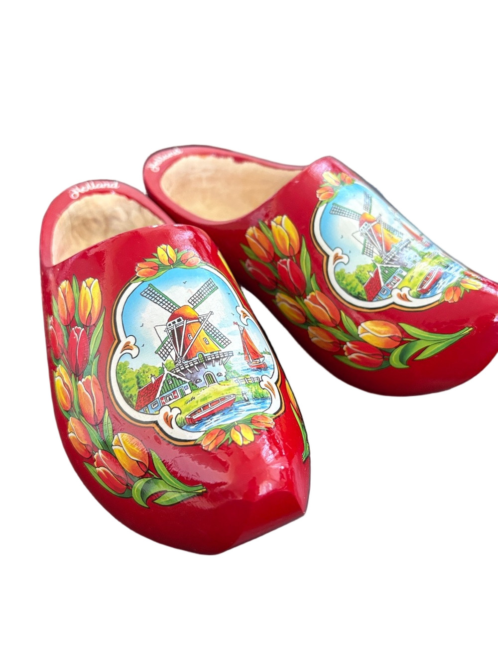 Netherland   Red Dutch Wooden Clogs with Tulip & Windmill Design